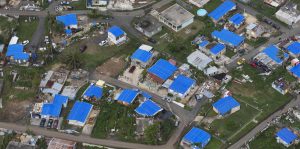 toldos en residencias afectadas Puerto Rico