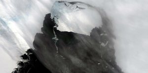 iceberg plataforma glaciar Antartida